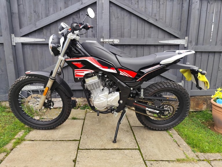 23 RIEJU TANGO 125CC SCRAMBLER NAKED TRIALS COMMUTER ENDURO LEARNER ONLY 905MILE