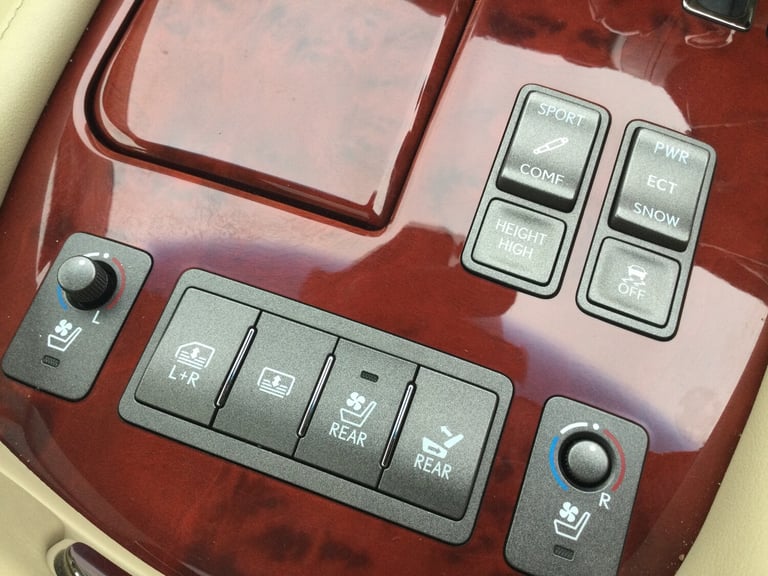 2006 Lexus LS 460 SE-L 4.6 V8 4dr Auto SALOON Petrol Automatic