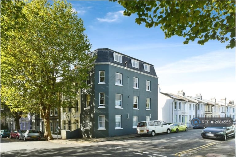 2 bedroom flat in Clyde Rd, Brighton, BN1 (2 bed) (#2684555)