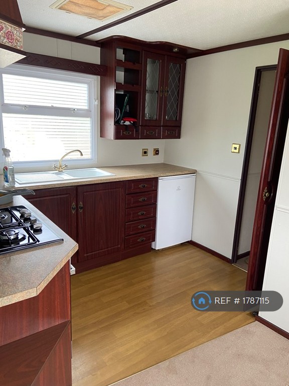 1 bedroom house in Avon Cottages, Saltford, Bristol, BS31 (1 bed) (#1787115)