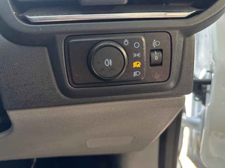 2024 Ford Transit Custom 2.0 EcoBlue 136ps H1 Van Limited PANEL VAN DIESEL Manual