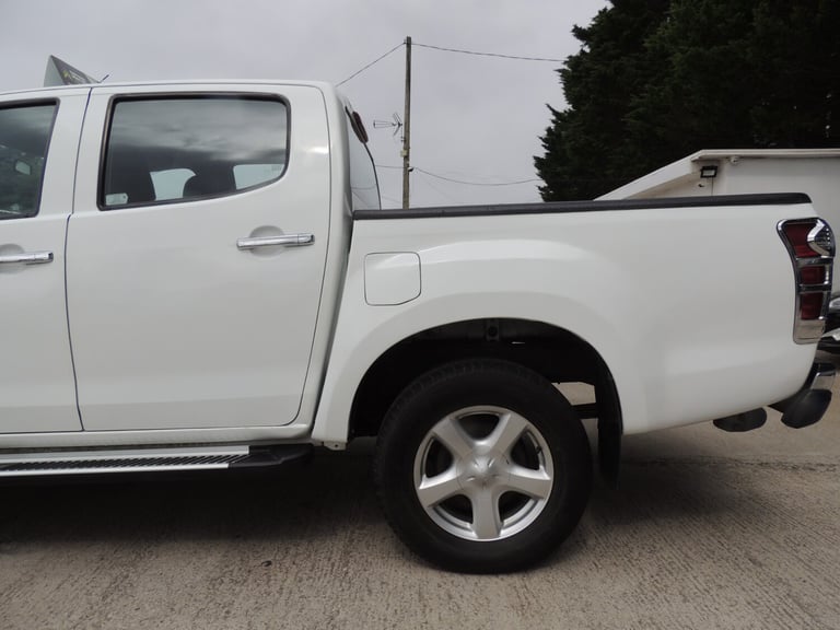 2014 Isuzu D-Max 2.5TD Yukon Double Cab 4x4 PICK UP Diesel Manual