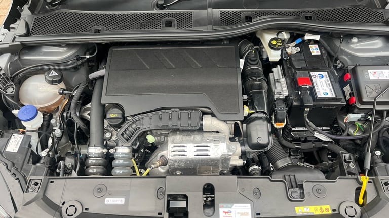 2024 Peugeot 208 1.2 PureTech Allure Hatchback 5dr Petrol Manual Euro 6 (s/s) (100 ps) Hatchback ...