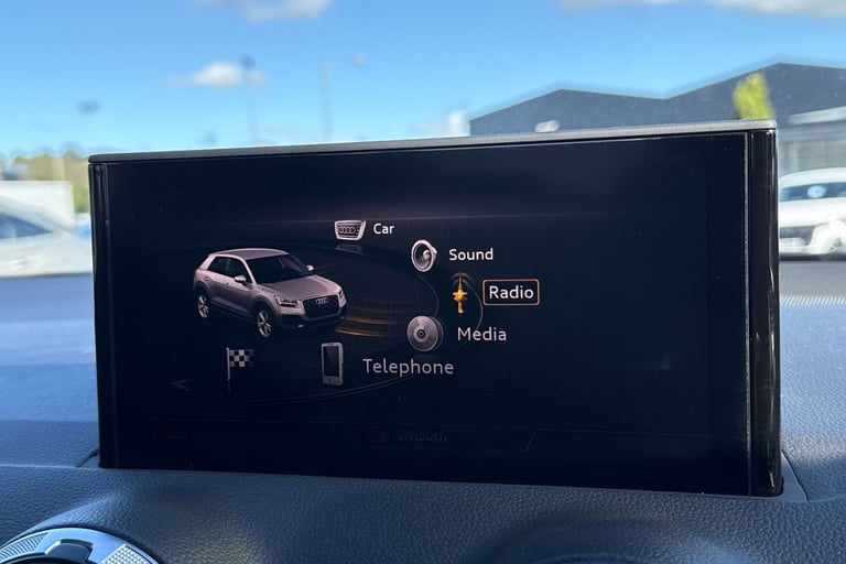 2021 Audi Q2 Technik 30 TFSI  110 PS 6-speed SUV PETROL Manual
