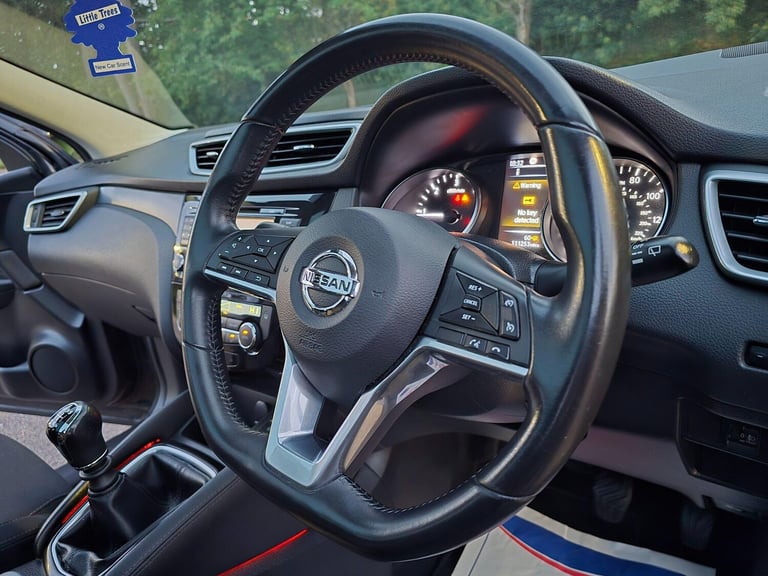 2018 Nissan Qashqai 1.5 dCi N-Connecta SUV 5dr Diesel Manual Euro 6 (s/s) (115 ps) HATCHBACK Dies...