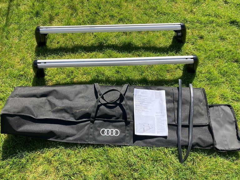 Genuine Audi Q7 Roof Bars & Bag