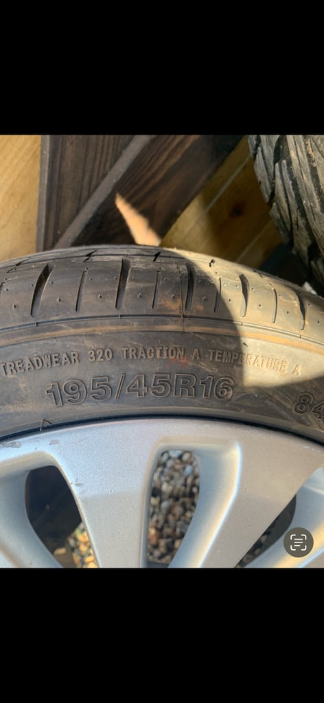 Ford fiesta alloy wheels 