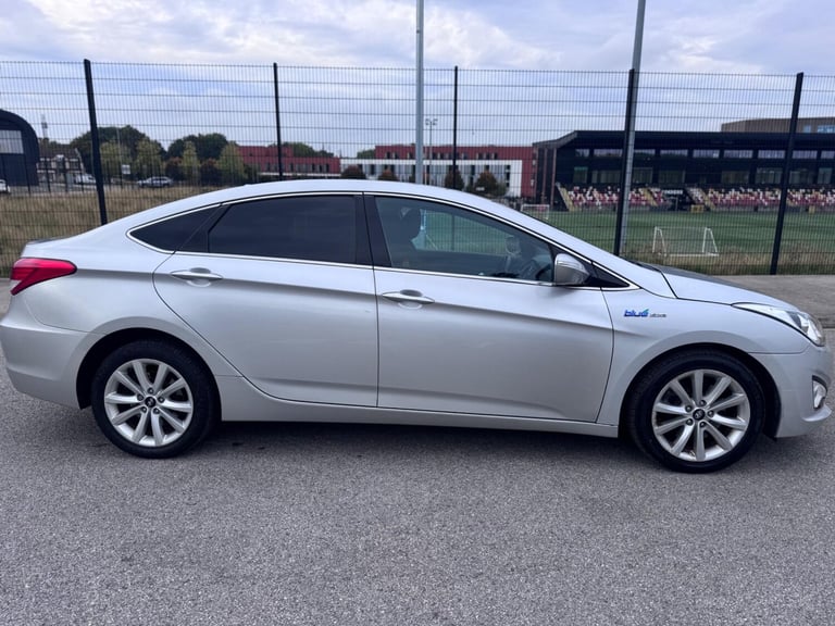 2013 Hyundai i40 1.7 CRDi Style Auto Euro 5 4dr SALOON Diesel Automatic