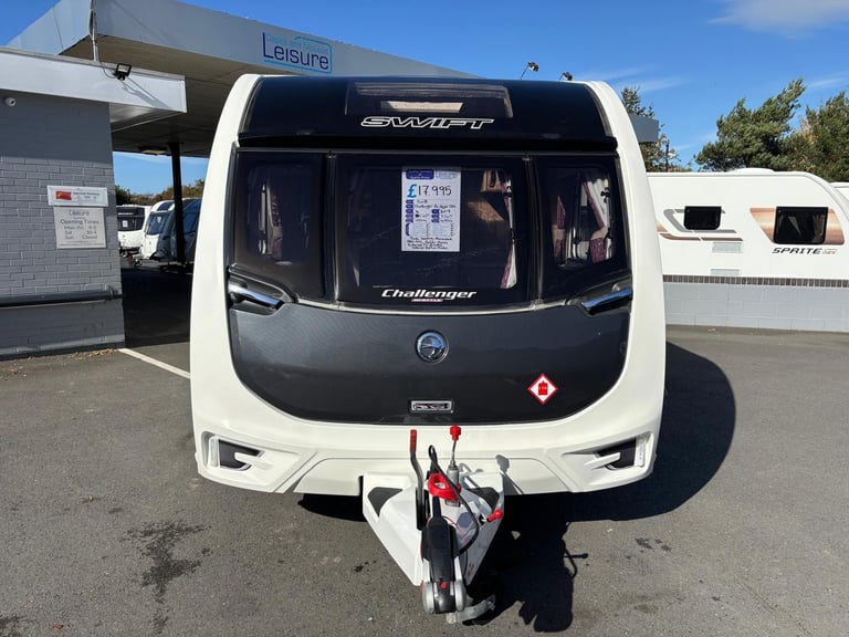 2017 Swift Challenger Hi-Style 560 Rear Island Fixed Bed 12 Months Warranty