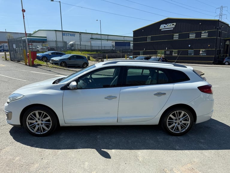 2014 14 REG RENAULT MEGANE GT LINE TOMTOM DCI 1.5 DIESEL WHITE ESTATE