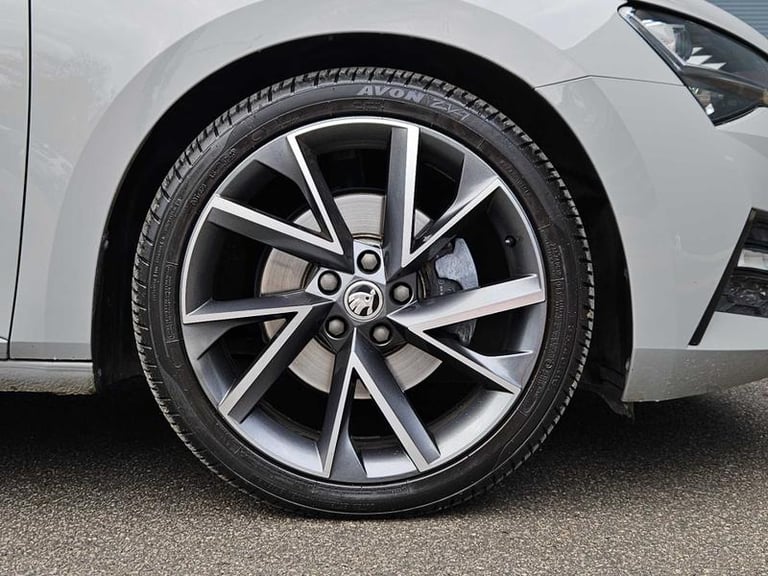 2021 Skoda Superb 2.0 TSI 190 Sport Line Plus 5dr DSG HATCHBACK PETROL Automatic