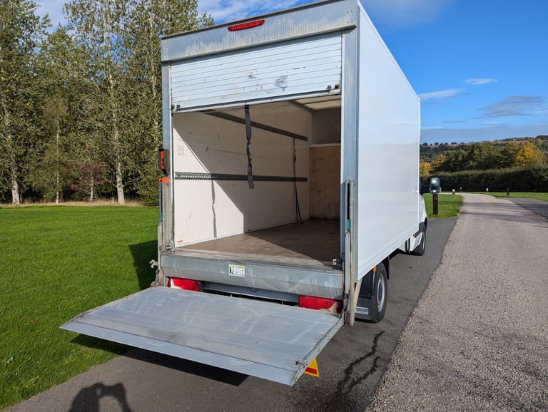  MERCEDES-BENZ SPRINTER 3.5t Progressive Luton Tail Lift