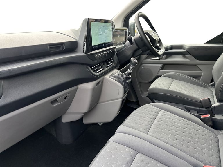 2025 Ford Transit Custom 320 LWB 2.0 Tdci Limited 136PS D/Cab Crew Bus Diesel Manual