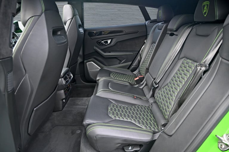 LAMBORGHINI URUS [URBAN NERO] 4.0T V8 BI-TURBO PETROL AUTO 4X4 2022 [71] GREEN