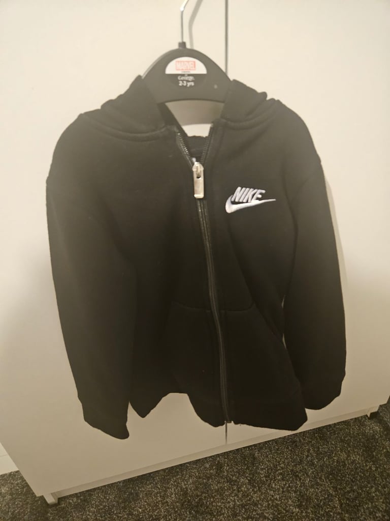 image for Boys nike tracksuit 3-4 years
