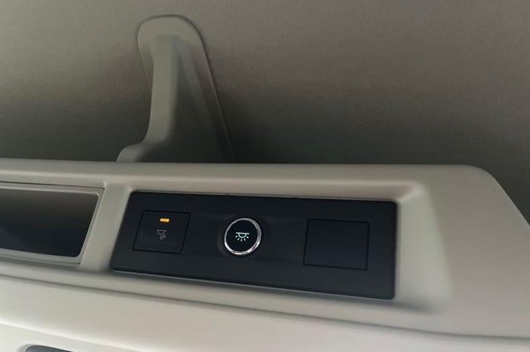 2025 Ford Transit 460 Leader L4 H3 ELWB High Roof 17 Seat Minibus RWD 2.0 EcoBlue 165ps, PRIV Min...