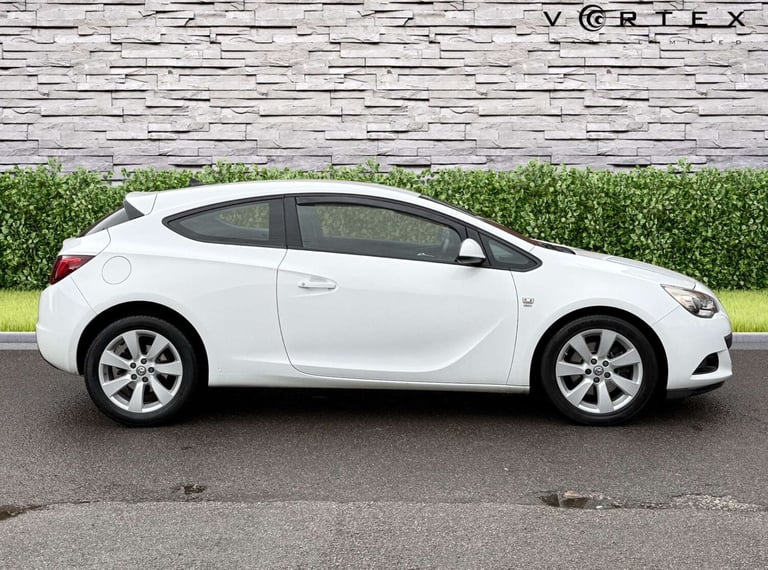 2014 Vauxhall Astra 1.4 Astra GTC Sport S/S 3dr Coupe Petrol Manual