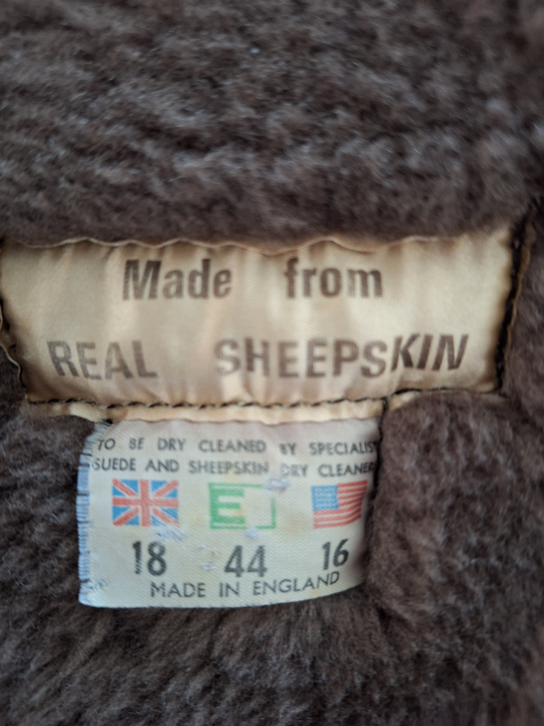 SHEEPSKIN COAT - LADIES SIZE 18