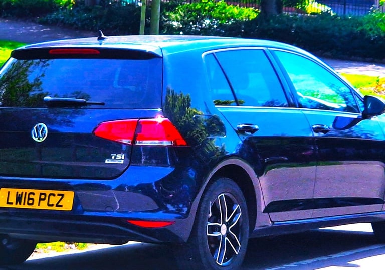 2016 Volkswagen Golf 1.2 TSi DSG Automatic (Low 65,700 Miles) 5dr hatchback. TopSpec . PX OK Hatc...