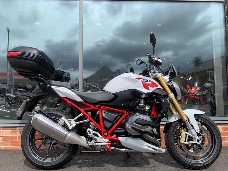 BMW R 1200R SPORT - MASSIVE SPEC - 2 YEAR WARRANTY