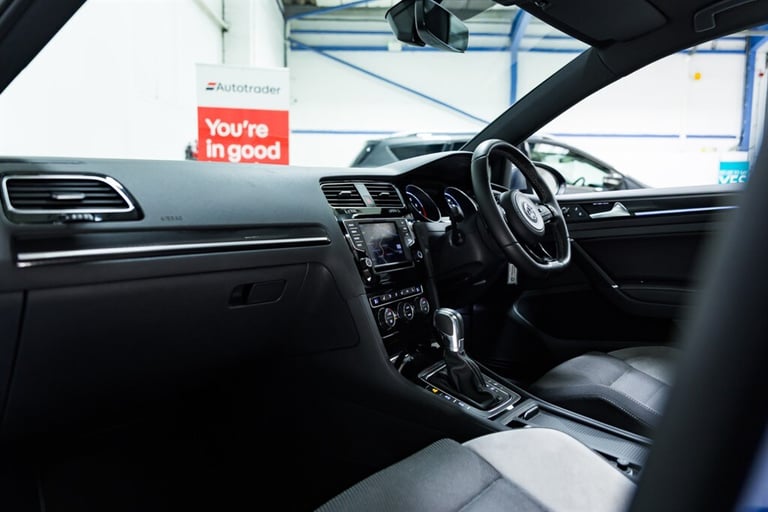 2017 Volkswagen Golf 2.0 TSI R 5dr DSG ESTATE PETROL Semi Automatic