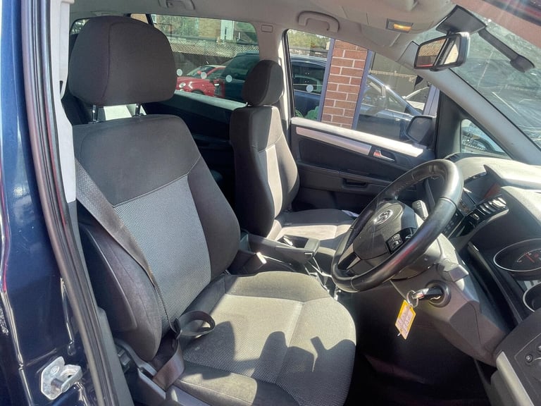 2012 Vauxhall Zafira 1.7 CDTi ecoFLEX Design Euro 5 5dr (SNav) MPV Diesel Manual