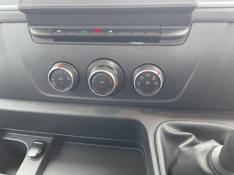 2024 Nissan Interstar L2 Tipper 130ps Tekna Tipper Diesel Manual