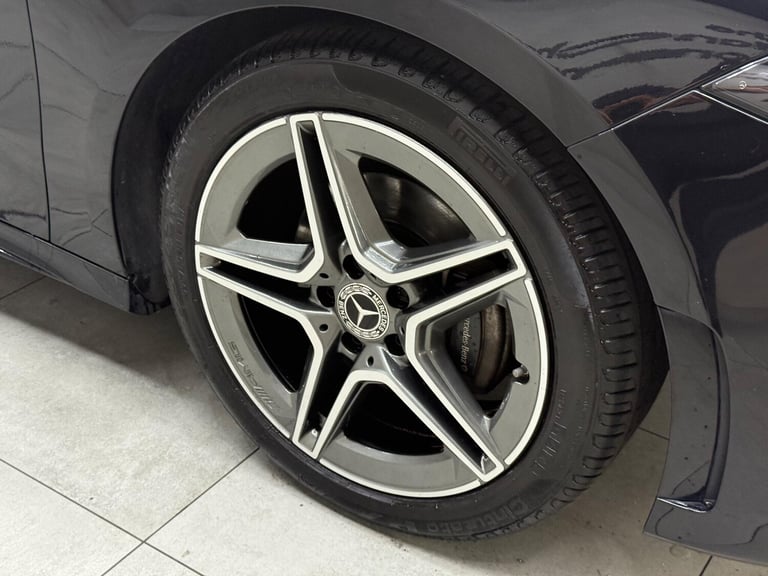 2019 Mercedes-Benz A-Class 1.5 A180d AMG Line (Executive) 7G-DCT Euro 6 (s/s) 5dr HATCHBACK Diese...
