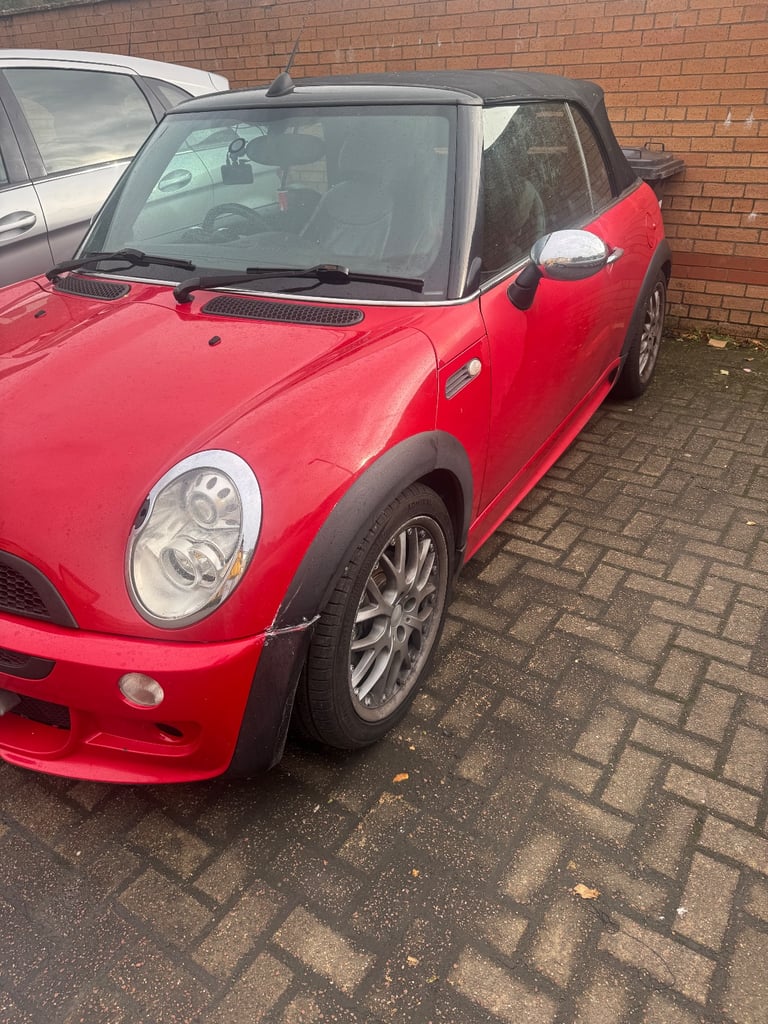 Mini, CONVERTIBLE, Convertible, 2006, Semi-Auto, 1598 (cc), 2 doors