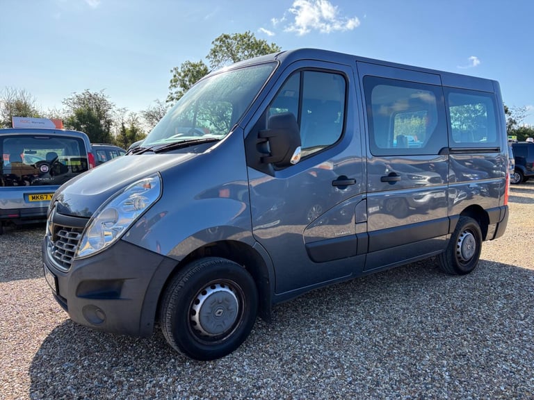RENAULT MASTER WAV WHEELCHAIR ACCESSIBLE VEHICLE 2.3 FWD SL28 dCi 110 Business