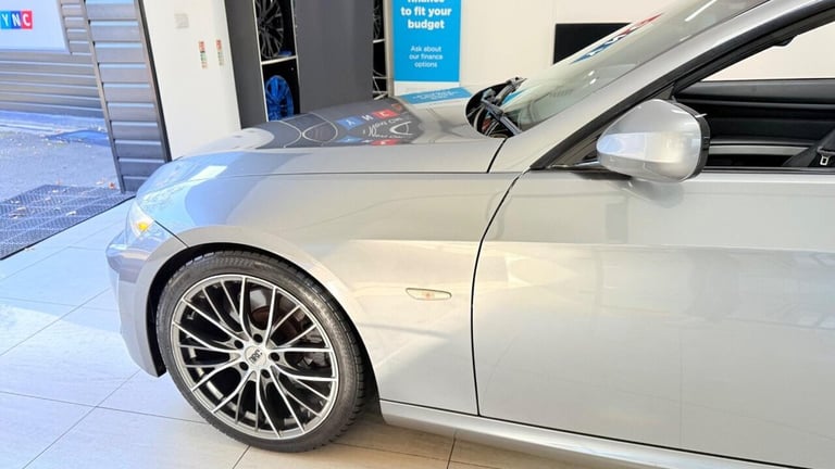 2013 BMW 3 Series 330d M Sport 2dr Step Auto CONVERTIBLE DIESEL Automatic