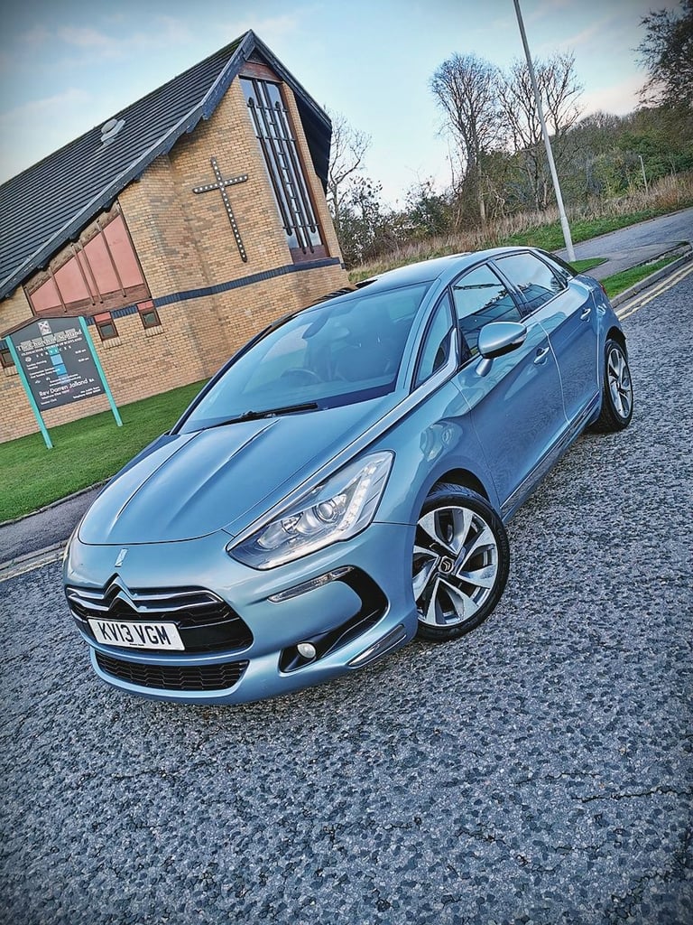 image for 2013 CITROEN DS5...2.0 DIESEL...160 BHP...6 SPEED...TOP RANGE...3 OWNERS...LONG MOT...VGC