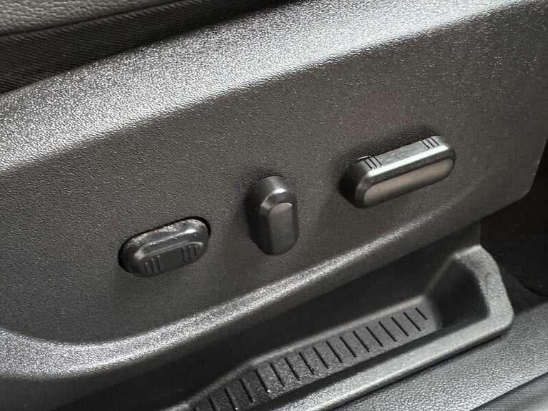  Ford Kuga T EcoBoost ST-Line X SUV Petrol Manual