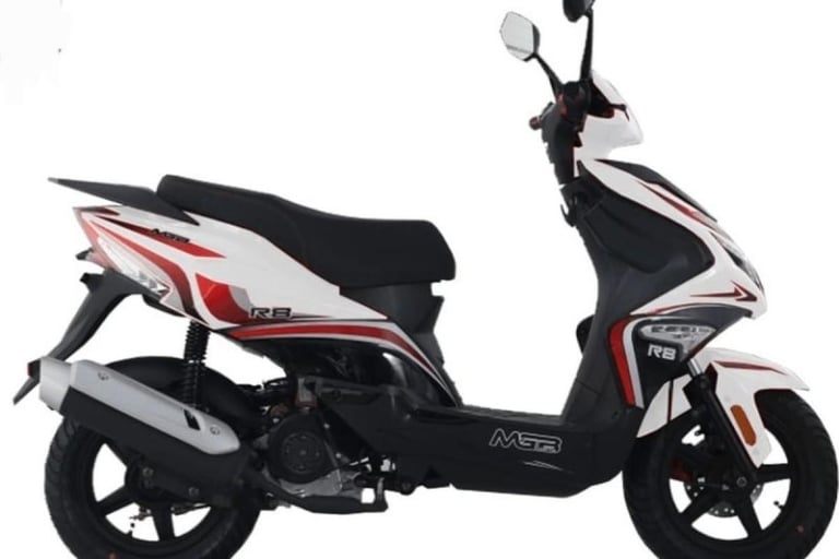 NEW MGB R8 125cc Sports Scooter Affordable Reliable Commuter A1 Licence Learn...