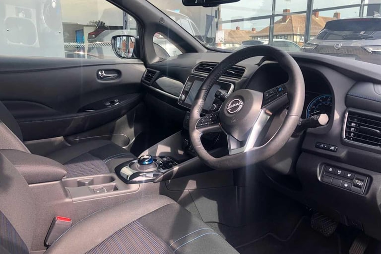 2022 Nissan Leaf 110kW N-Connecta 39kWh 5dr Auto HATCHBACK Electric Automatic
