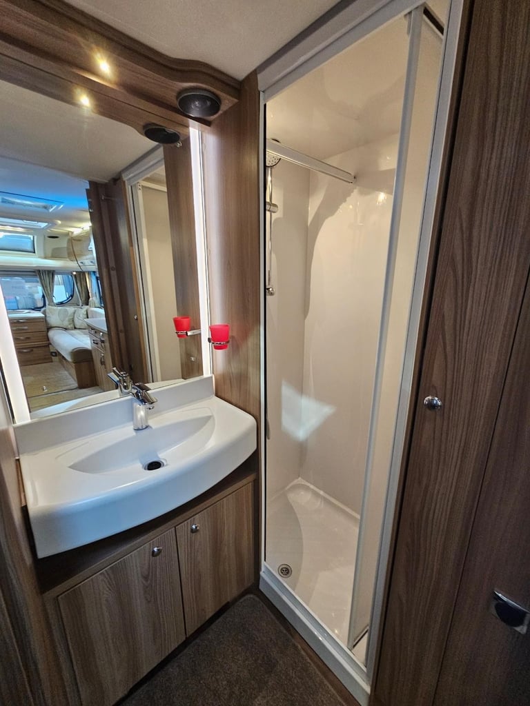 Swift Conqueror 480 2015