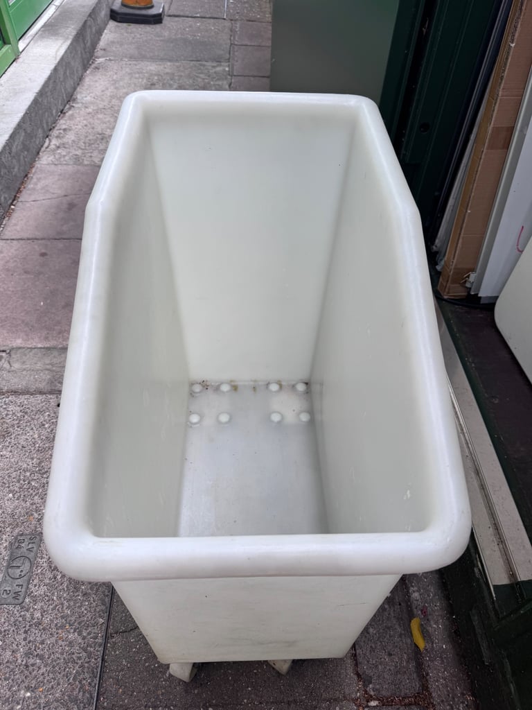 image for Vogue Polypropylene Ingredient Bin …no lid… 81Ltr