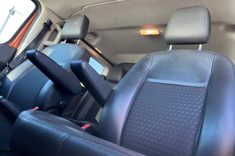 2020 Ford Transit Custom 320 Sport L1 SWB Double Cab FWD 2.0 EcoBlue 185ps Low Roof NAVIGATION, R...