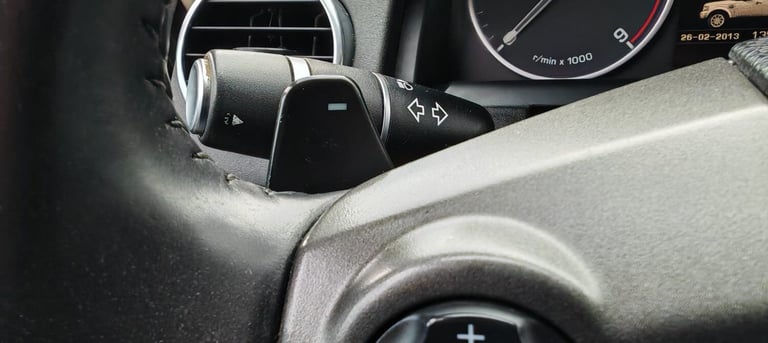 2015 LHD DISCOVERY 4, 3.0 TDV6 HSE, 7 SEATER. LEFT HAND DRIVE.