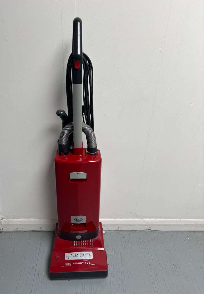 image for Sebo AUTOMATIC X7-epower 