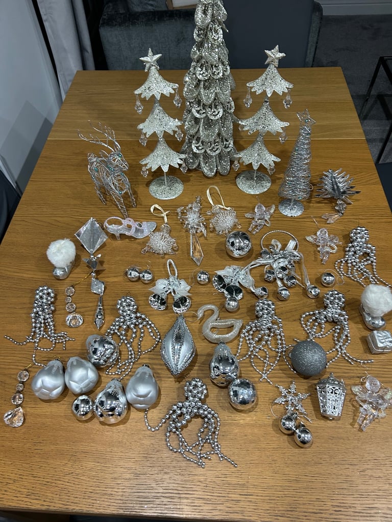 image for Fantastic joblot of quality vintage silver Christmas ornaments and hanging tree decorations 