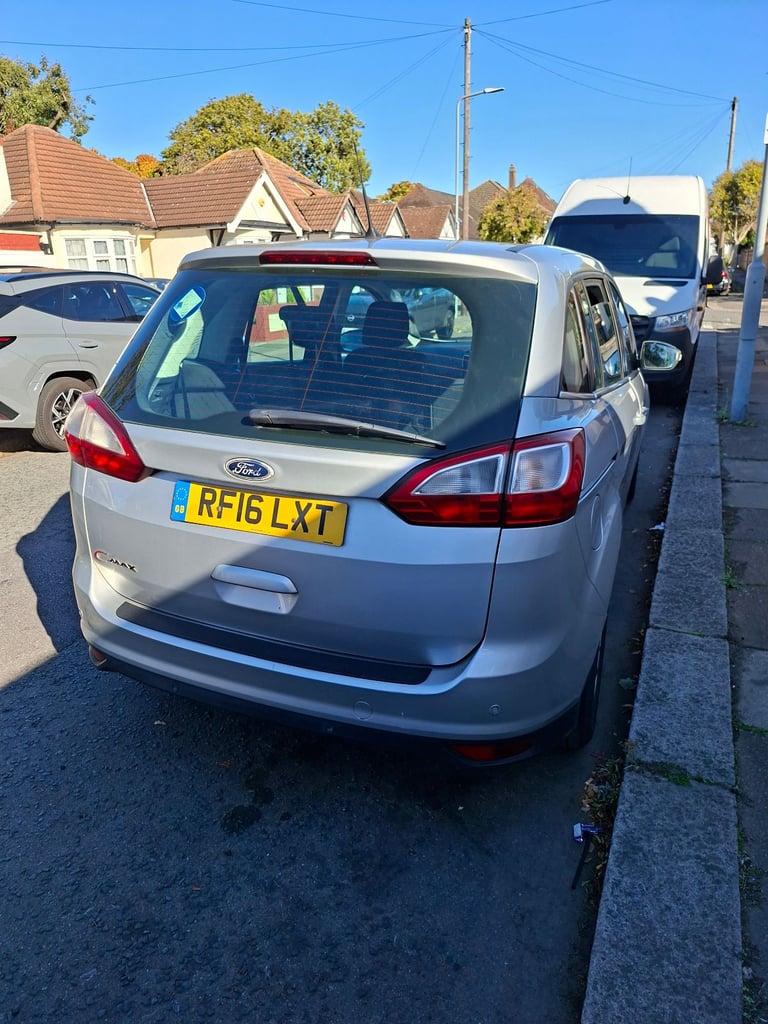 FORD GRAND C-MAX ZETEC 2016 1.5TDCI PCO READY ULEZ FREE 7 SEATER MPV XL 