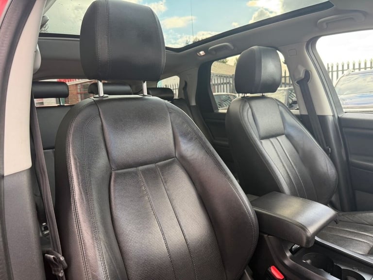 2015 Land Rover Discovery Sport 2.0 TD4 HSE SUV 5dr Diesel Auto 4WD Euro 6 (s/s) (180 ps) ESTATE ...