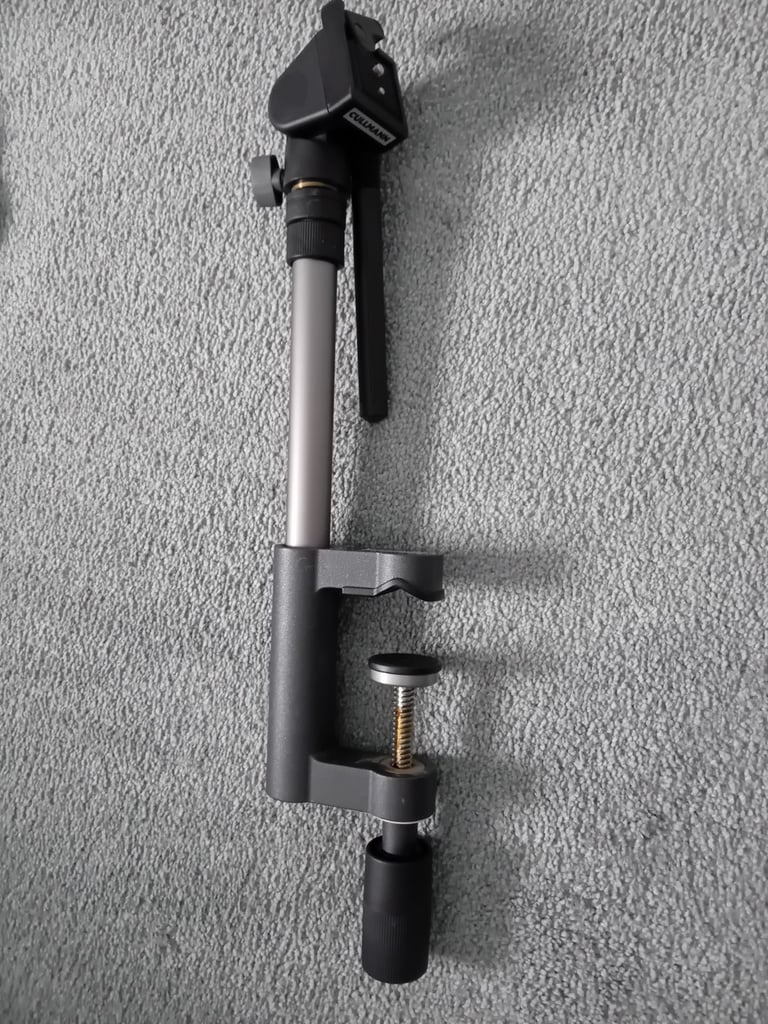 Cullman table clamp for binoculars, spotting scopes