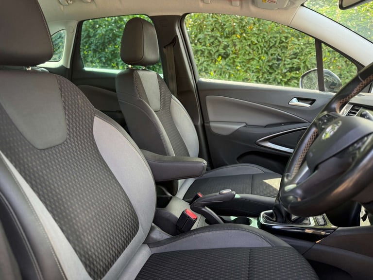 2019 Vauxhall Crossland X 1.2 Crossland X Business Edition Nav 5dr SUV Petrol Manual