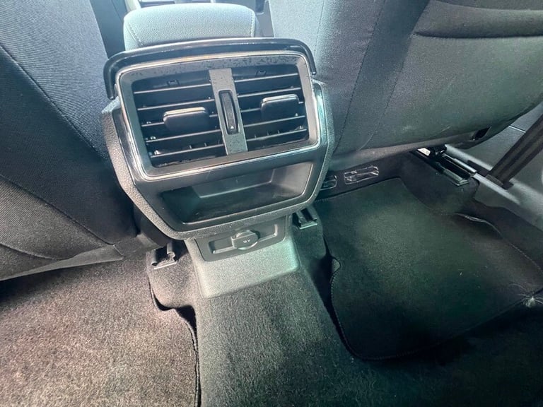 Skoda Karoq 1.0 TSI SE Nav Plus SUV 5dr Petrol Manual Euro 6 (s/s) (115 ps)