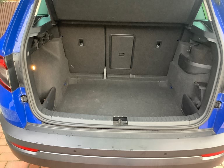 Skoda, KAROQ, Estate, 2019, Other, 1968 (cc), 5 doors