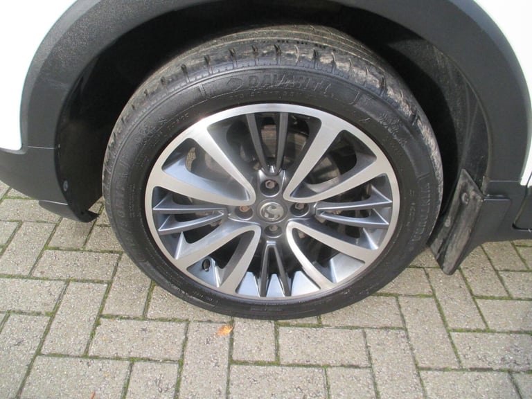 2019 Vauxhall Crossland X 1.2T ecoTec [110] Elite 5dr [6 Speed] [S/S] HATCHBACK PETROL Manual