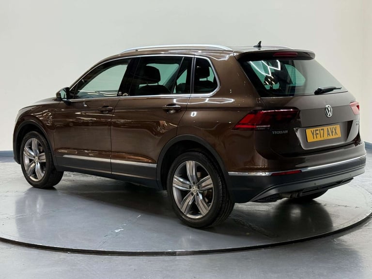 2017 Volkswagen Tiguan 2.0 TDI BlueMotion Tech SEL DSG 4Motion Euro 6 (s/s) 5dr SUV Diesel Automatic