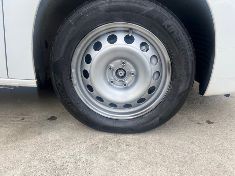 2022 Vauxhall Combo 2300 1.5 Turbo D 100ps H1 Sportive Van [6 Speed] PANEL VAN Diesel Manual